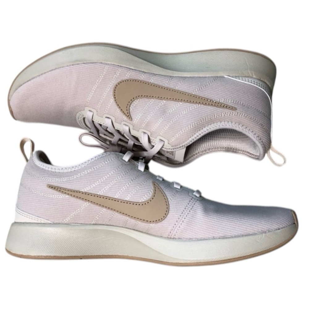NWOB - Nike sneakers size 9